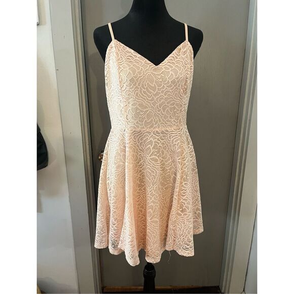 Available by Angela fashion pink lace dress size Large ￼￼ - Picture 1 of 10